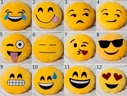 Descanso enchido redondo do sono do bebê do Emoticon amarelo de Emoji para o uso home