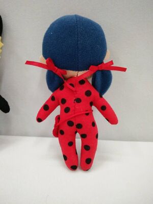 Brinquedos do luxuoso dos desenhos animados da forma, bichos de pelúcia miraculosos do brinquedo do joaninha 6 polegadas
