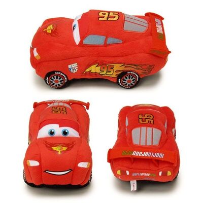 Os carros originais vermelhos dos pilotos da barata de Disney brincam 3 brinquedos enchidos do luxuoso dos desenhos animados para o jogo do bebê