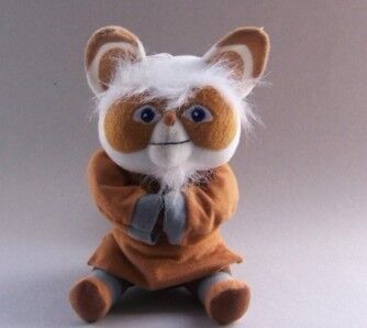 Mestre pequeno Shifu da panda de Kungfu dos brinquedos do luxuoso dos desenhos animados na pose de assento